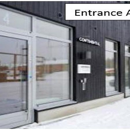 Continental Apartment Hotel Knivsta Knivsta  Экстерьер фото