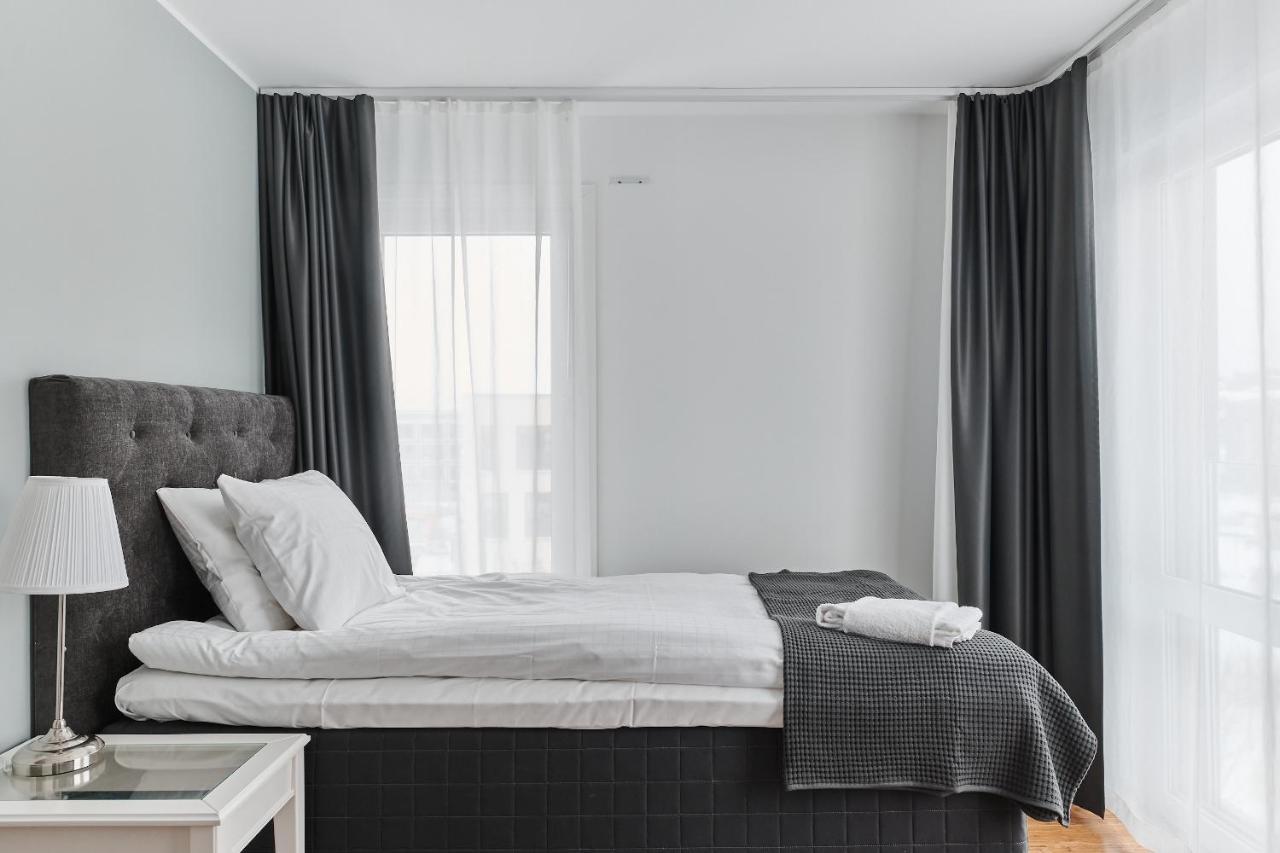 Continental Apartment Hotel Knivsta Knivsta  Экстерьер фото