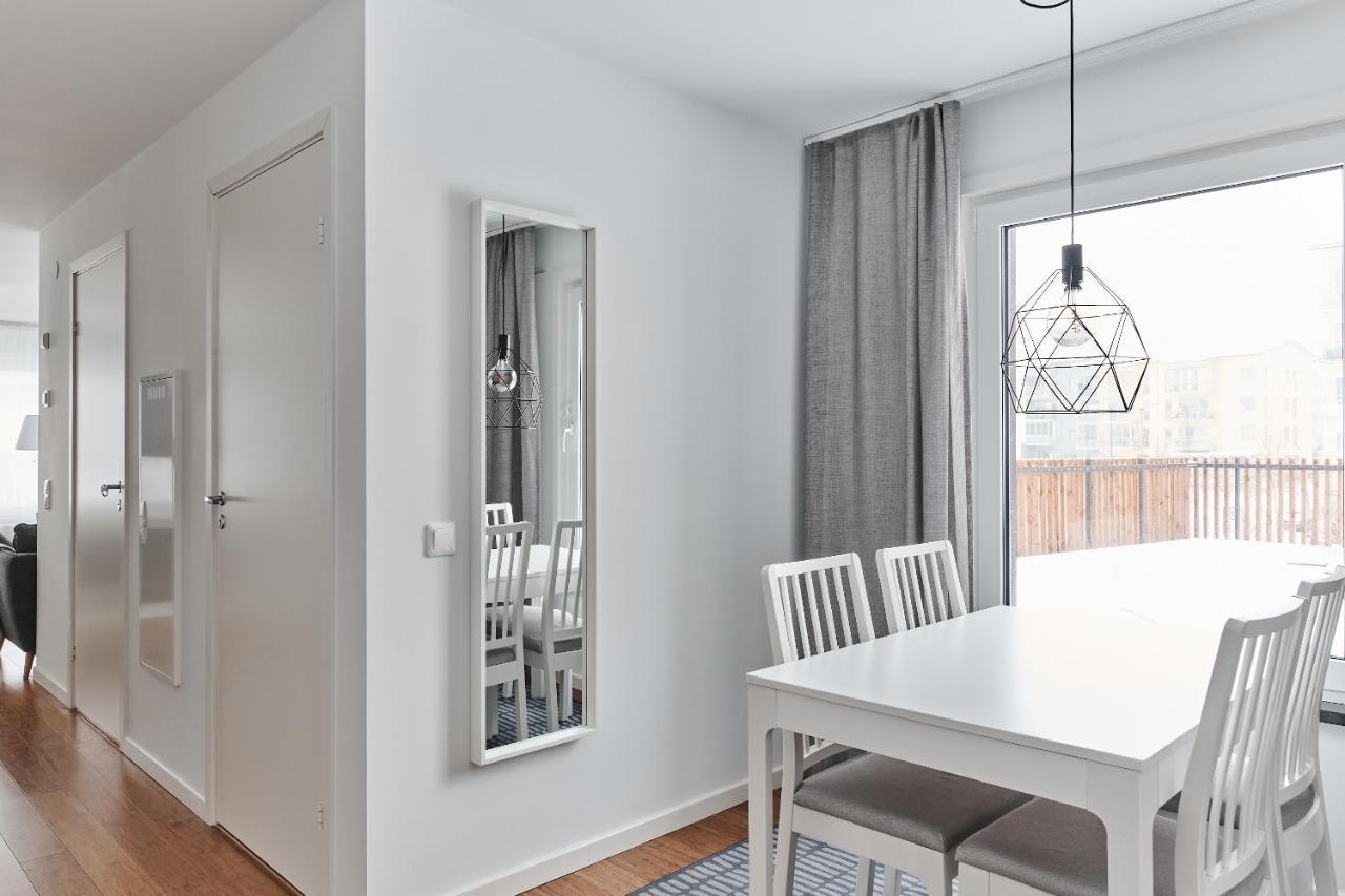 Continental Apartment Hotel Knivsta Knivsta  Экстерьер фото