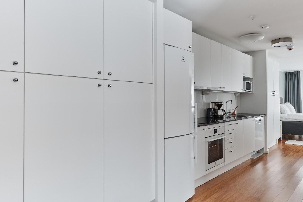 Continental Apartment Hotel Knivsta Knivsta  Экстерьер фото