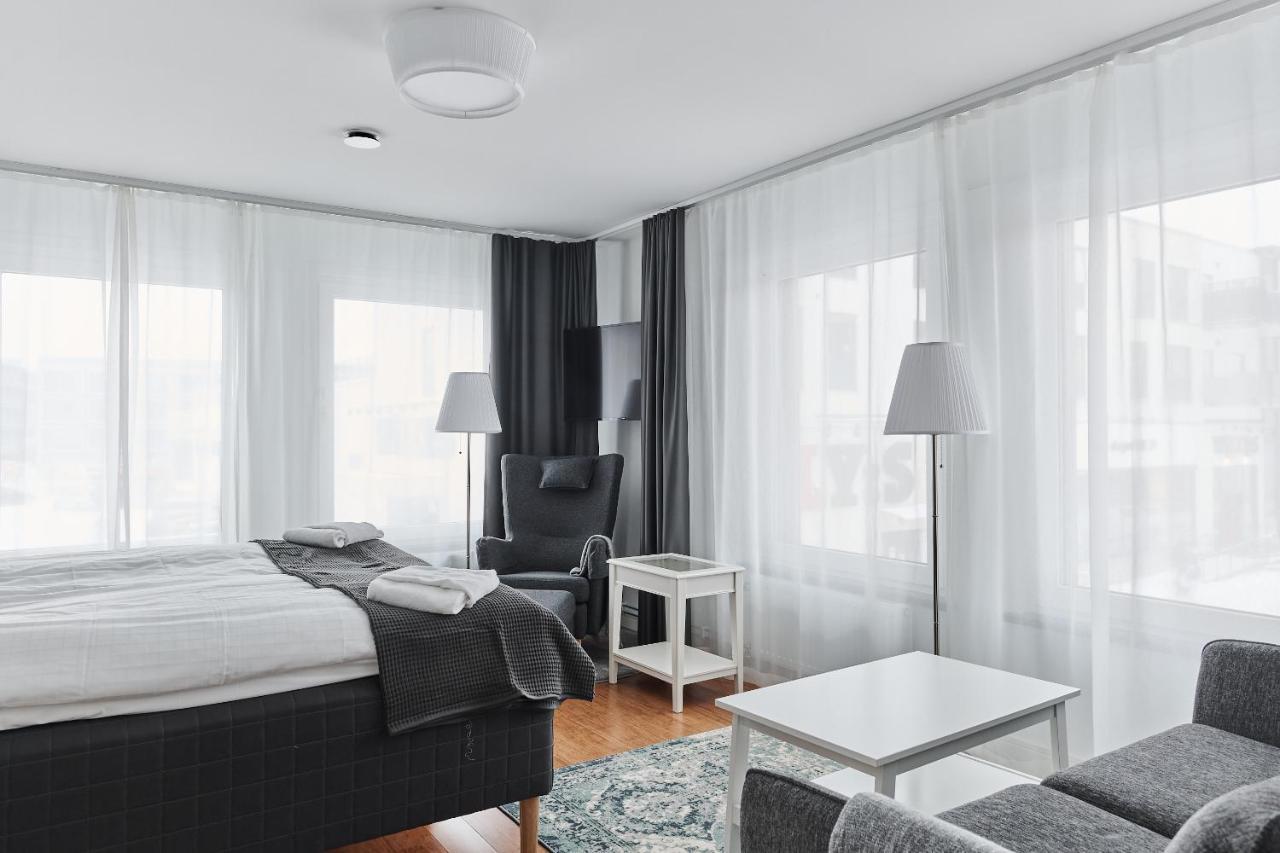 Continental Apartment Hotel Knivsta Knivsta  Экстерьер фото