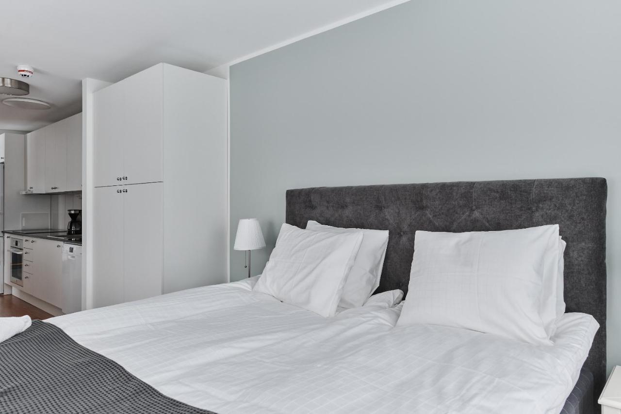 Continental Apartment Hotel Knivsta Knivsta  Экстерьер фото