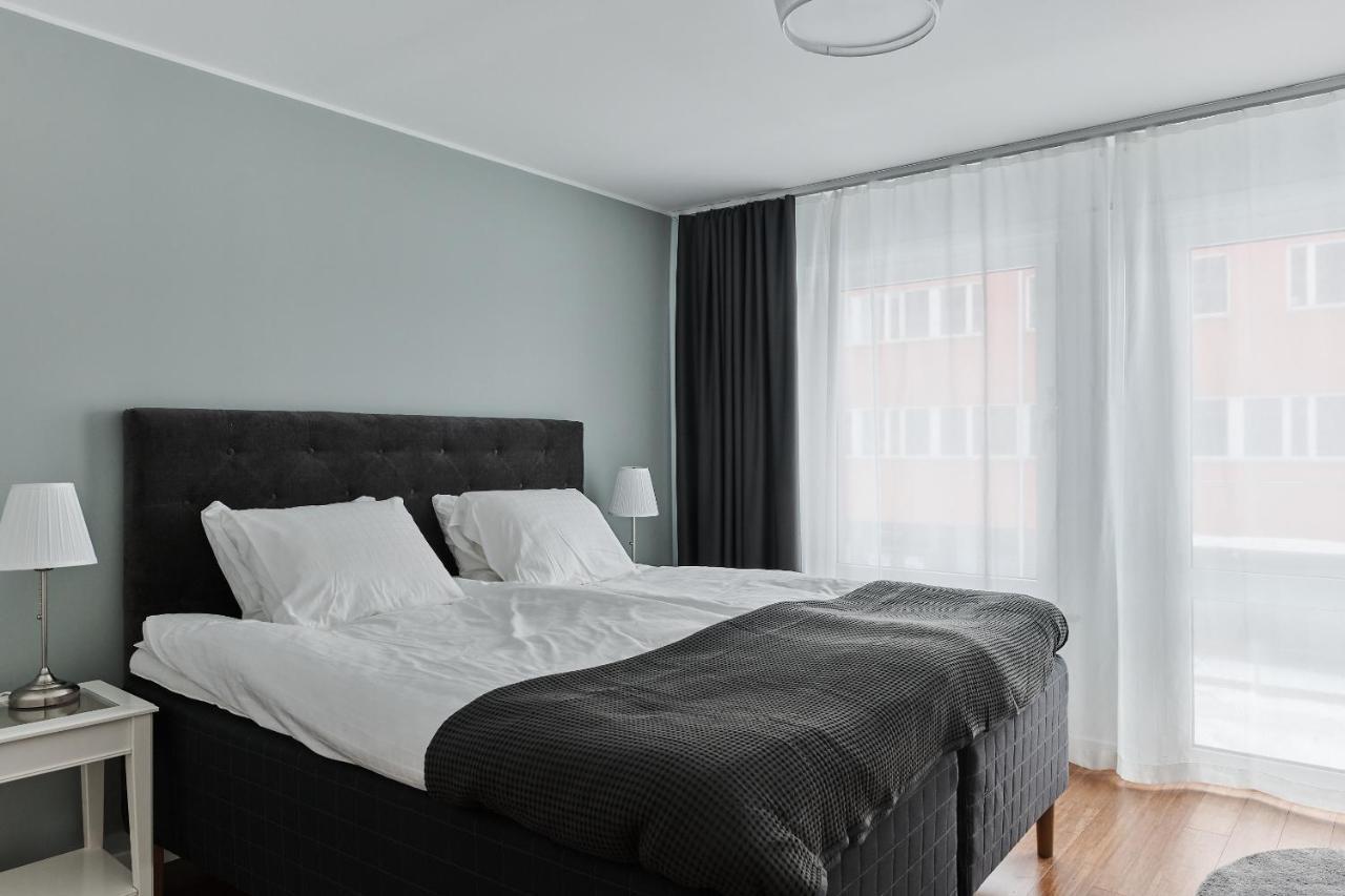 Continental Apartment Hotel Knivsta Knivsta  Экстерьер фото