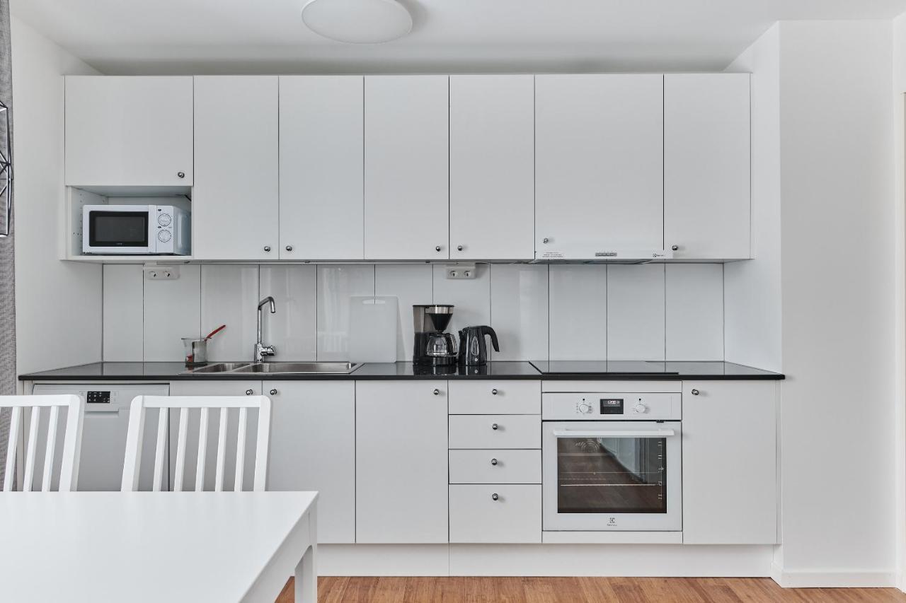 Continental Apartment Hotel Knivsta Knivsta  Экстерьер фото